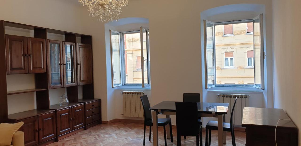 Flowers House - La Casa Dei Fiori Triest Zewnętrze zdjęcie